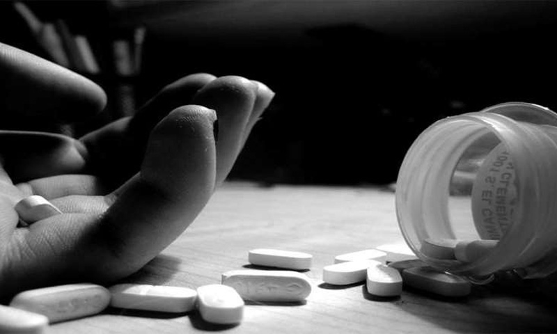 بھارت میں خاتون ڈاکٹر نے امریکہ کا ویزا مسترد ہونے پر خود کشی کر لی 2 22