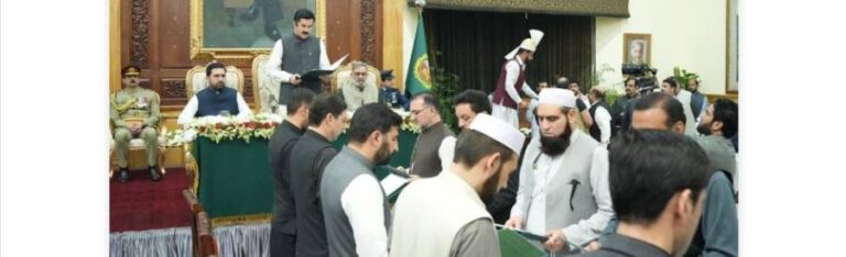 کس وزیر کو کون سی وزارت ملی؟