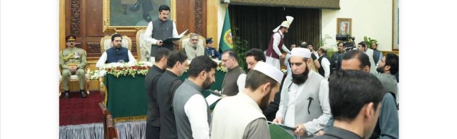 کس وزیر کو کون سی وزارت ملی؟ 