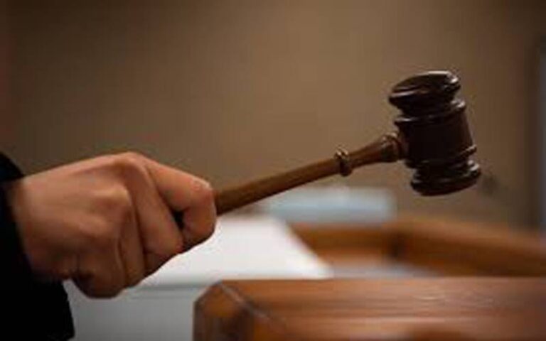 وزارت قانون نے وفاقی آئینی عدالت کے ججز کا نوٹیفکیشن جاری کردیا