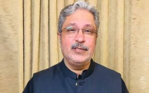 پی ٹی آئی کے لوگ منشیات کے دھندے میں ملوث ہیں، اختیار ولی کا الزام