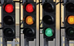 پنجاب میں ٹریفک قوانین کی خلاف ورزی پر کریک ڈاؤن