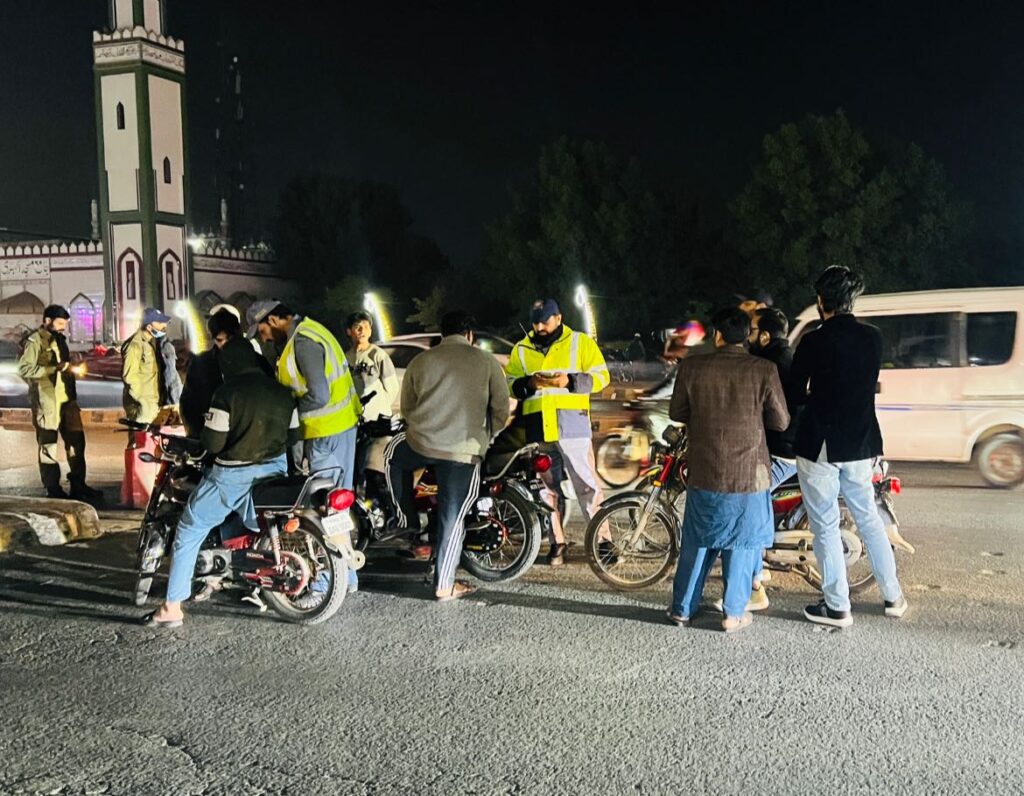 ٹریفک پولیس کے سخت کریک ڈاؤن کے بعد آج کا گوجرانوالہ 592322492 1285738680258878 9045208253319868222 n