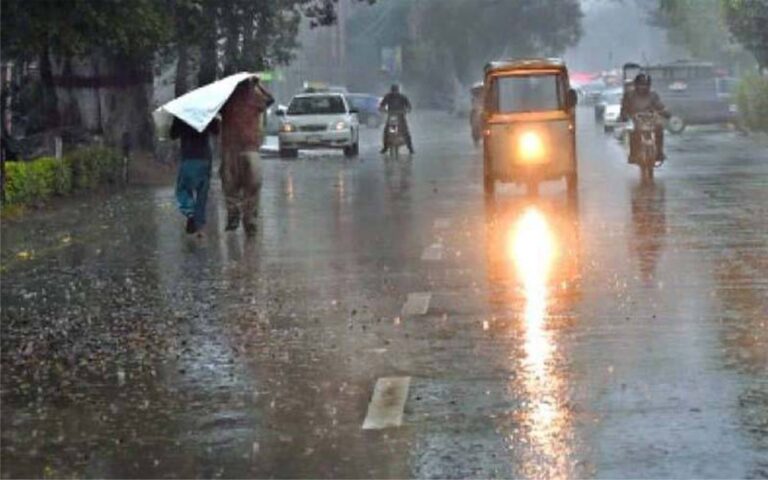 ملک بھر میں موسم کروٹ بدلنے کو تیار