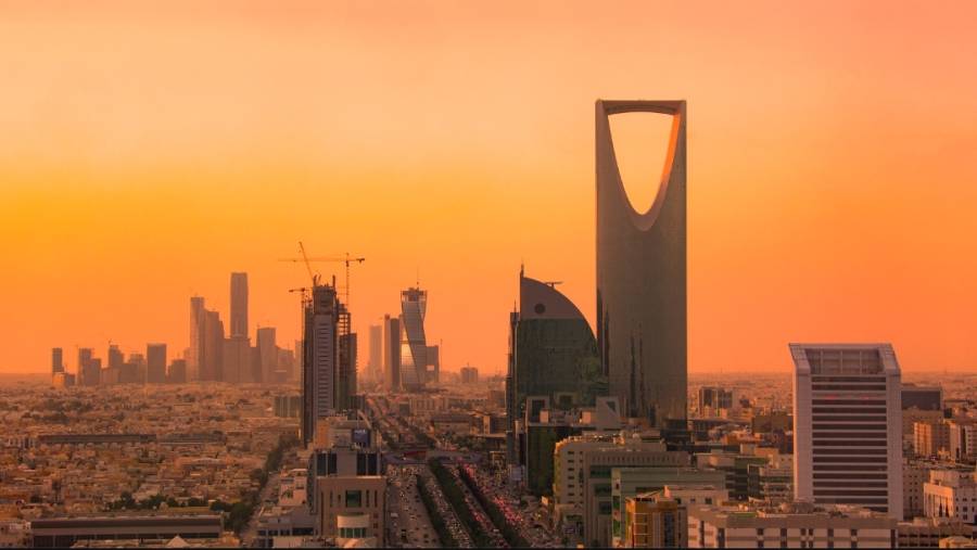 سعودی عرب: 6 وزارتوں کے 371 ملازمین کے خلاف کرپشن کی تحقیقات کا آغاز