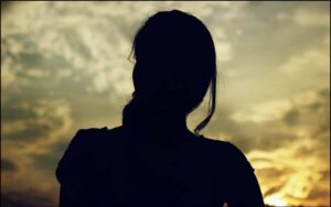 جسم فروشی کے لیے لڑکیوں کی دبئی اسمگلنگ کرنے والا گروہ بے نقاب