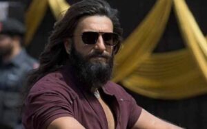 بھارتی فلم ’ دھریندر‘ میں مرکزی کردار نبھانے والے ’ رنویر سنگھ‘ کا تعلق بھی کراچی سے نکل آیا