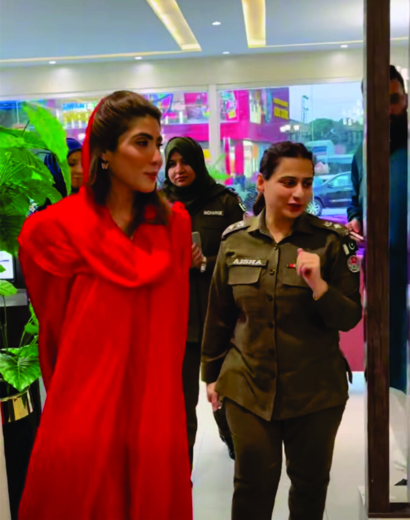 چیئرپرسن پنجاب وومن پروٹیکشن اتھارٹی کا وومن انکلیو گوجرانوالہ دورہ 4