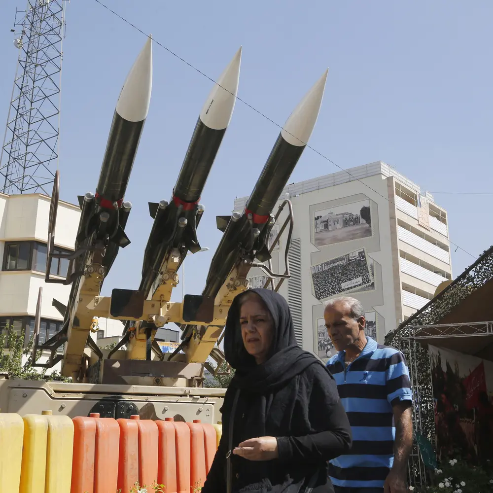 پارچین جوہری مرکز کے قریب دھماکوں کی آواز 8460d997 df79 4430 9ef7 f014e6478c63