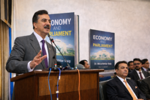 صدق اور حقیقت پسندی تحریر کی روح ہے، تاریخ سے دیانت داری لازم ہے: یوسف رضا گیلانی