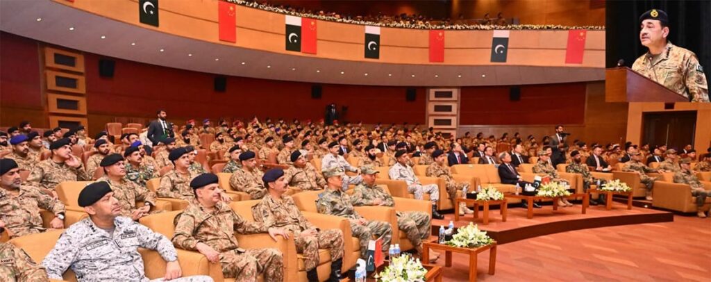 پاک چین افواج علاقائی امن اور مشترکہ مفادات کے تحفظ کے لیے حقیقی شراکت دار ہیں، فیلڈ مارشل سید عاصم منیر asim muneer pla china anniversary ghq1785580732 0
